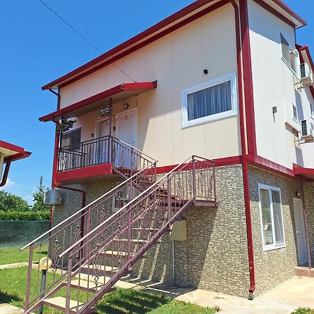 Guest House Valiland Bulgarevo Exterior photo