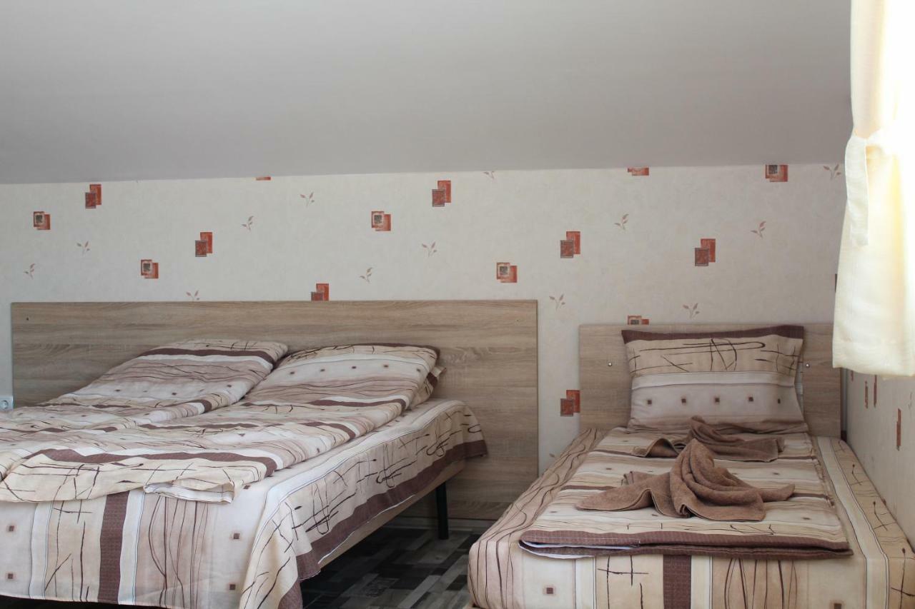 Guest House Valiland Bulgarevo Exterior photo