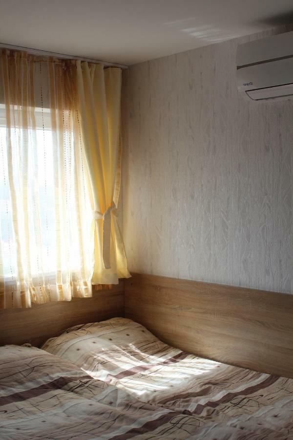 Guest House Valiland Bulgarevo Exterior photo