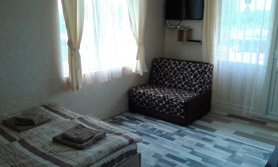 Guest House Valiland Bulgarevo Exterior photo